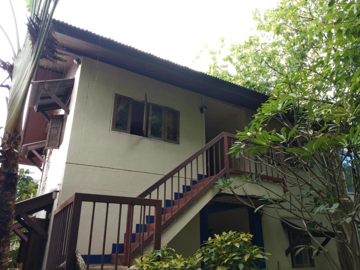 Sunny Hostel パーイ エクステリア 写真