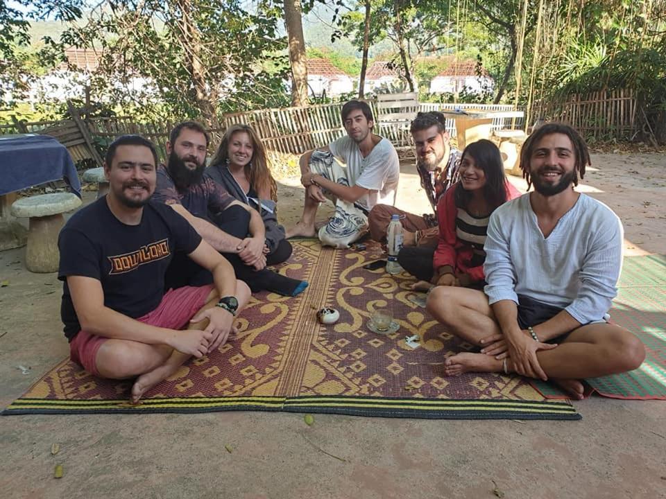 Sunny Hostel パーイ エクステリア 写真
