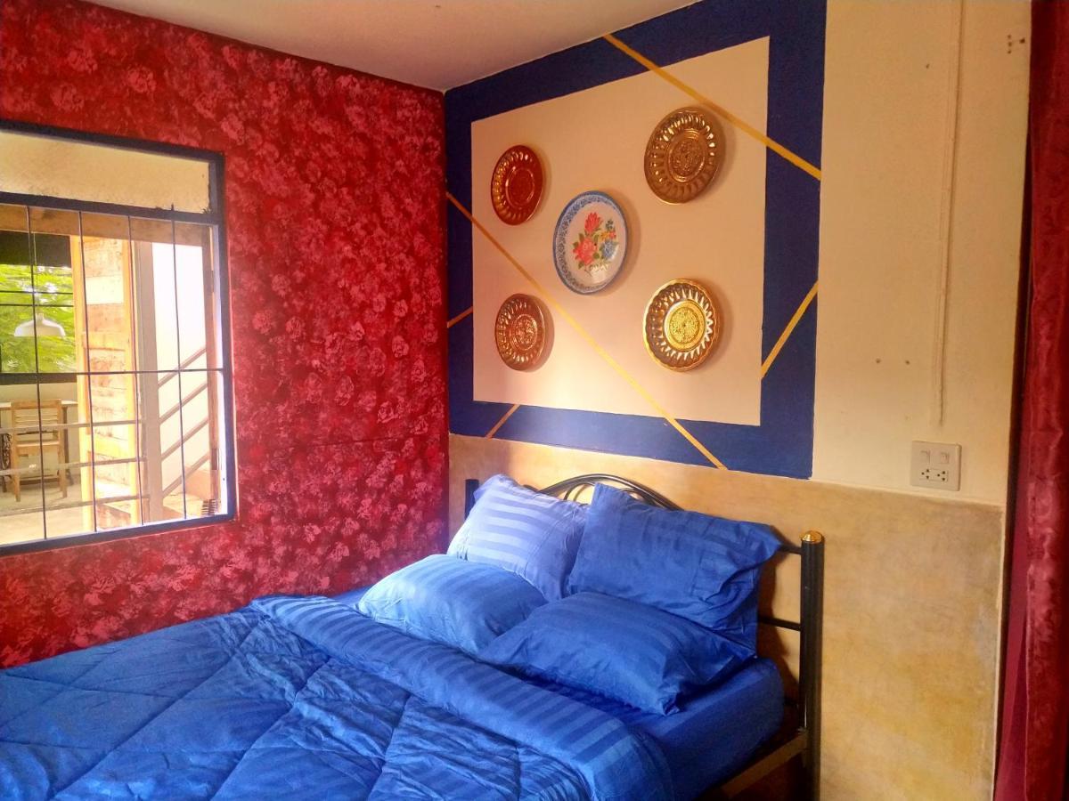 Sunny Hostel パーイ エクステリア 写真