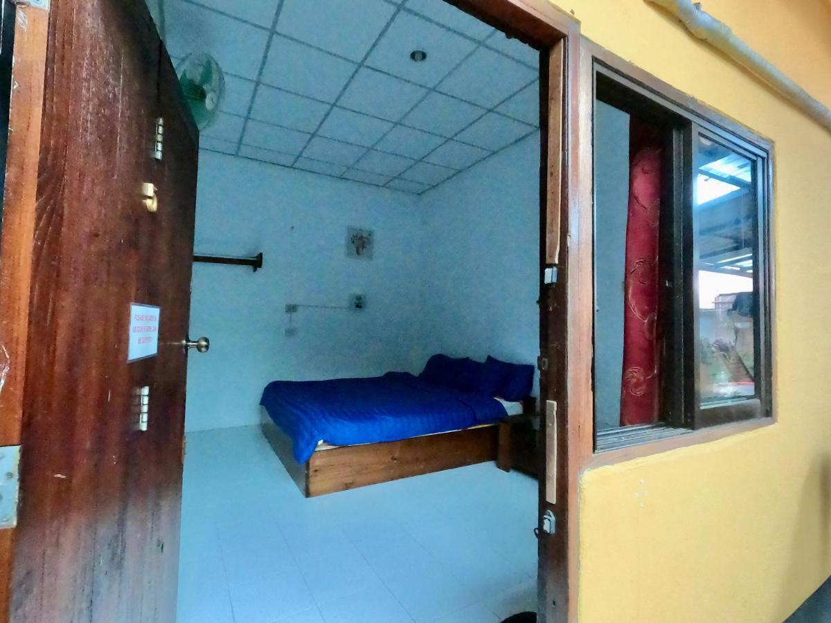 Sunny Hostel パーイ エクステリア 写真
